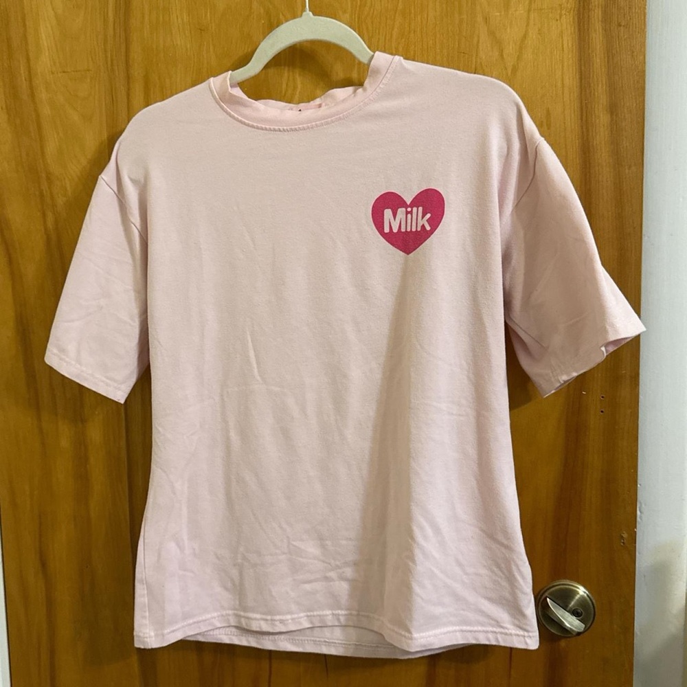 Source Unknown Pink Short Sleeve Tee with Heart Design